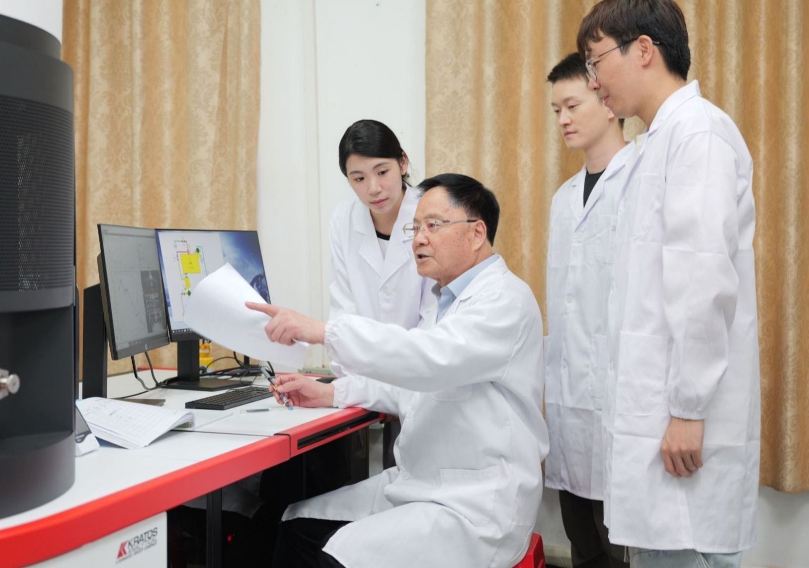 钒资源清洁利用团队：向高而攀，摘取满天“钒”星